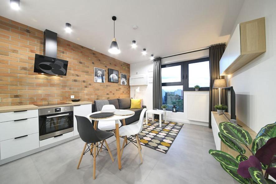 Apartments Wroclaw! Urocze Studio! Екстер'єр фото